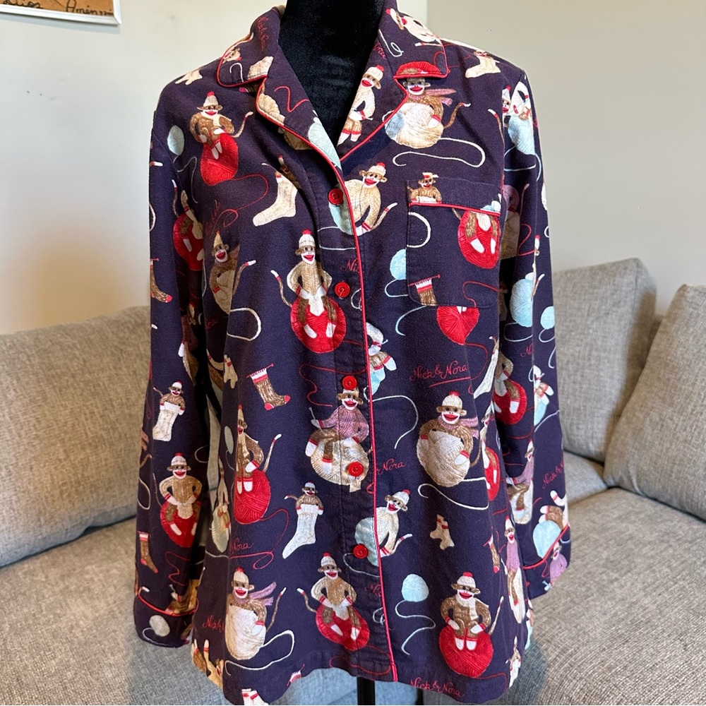 Nick & Nora Dark Purple Flannel‎ Pajama Top (M) A7